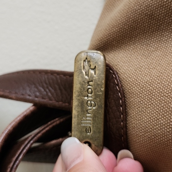 Ellington Unisex Sling Assistant Backpack Khaki Canvas/Brown leather Trim - Picture 9 of 12